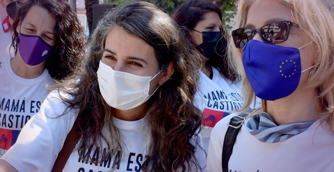 El PP da marcha atrás en Extremadura y decide apoyar una declaración contra la violencia machista