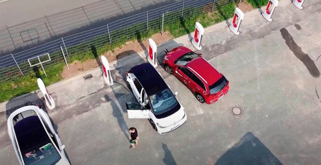 Supercargadores de Tesla para todos: ¿Conseguirá el gobierno alemán lo que nadie ha logrado?