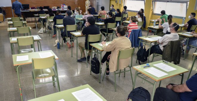 Más de 6.500 personas para 429 plazas: Cantabria inicia las oposiciones de Secundaria, FP y EOI