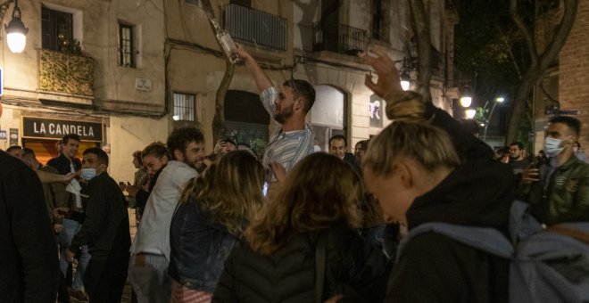 Más de 11.300 personas han sido desalojadas este fin de semana en Barcelona por hacer botellón