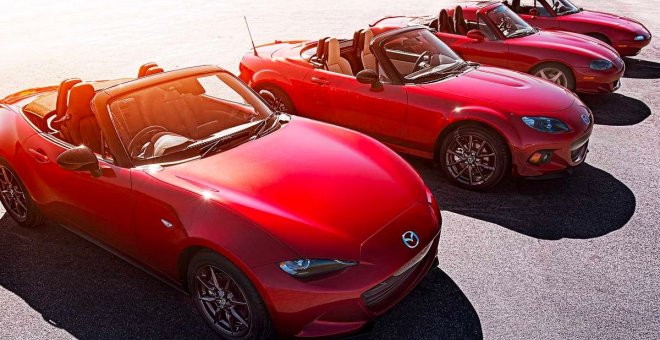 Es oficial: la electrificación está en el camino del emblemático Mazda MX-5