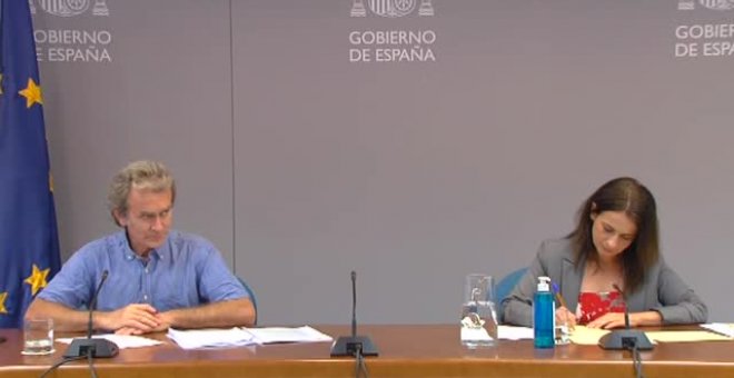 Simón: "Bienvenido sea quien quiera seguir llevando la mascarilla"