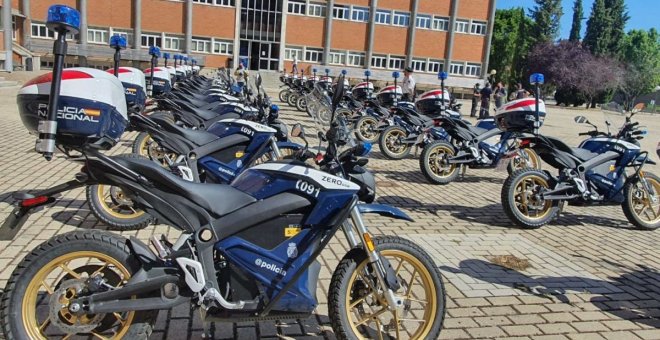 Así son las nuevas motos eléctricas Zero de la Policía Nacional