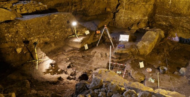 Turismo señalizará en las carreteras del Estado la cueva del Pendo, Liérganes, Bárcena Mayor y Noja