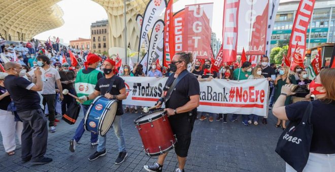 Huelga de los trabajadores de Caixa Bank en contra del ERE