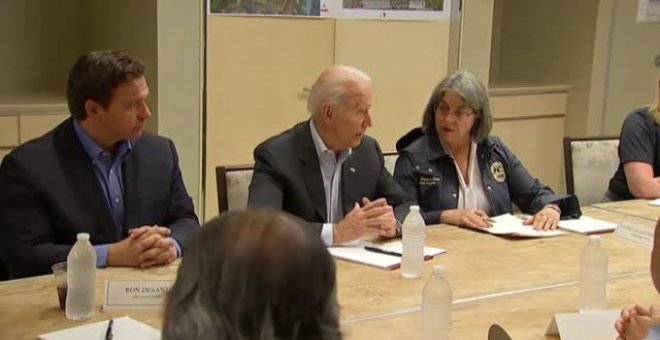 Biden se reúne con los equipos de emergencia y familiares de víctimas y desaparecidos en Florida