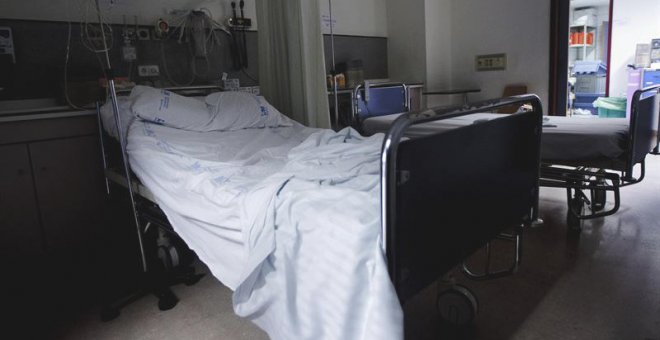 SATSE denuncia el cierre de 160 camas en los hospitales de Cantabria durante este verano