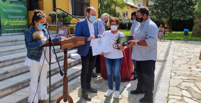 El Ayuntamiento entrega los premios de su III Concurso de Jardines, en el que participaron 70 vecinos