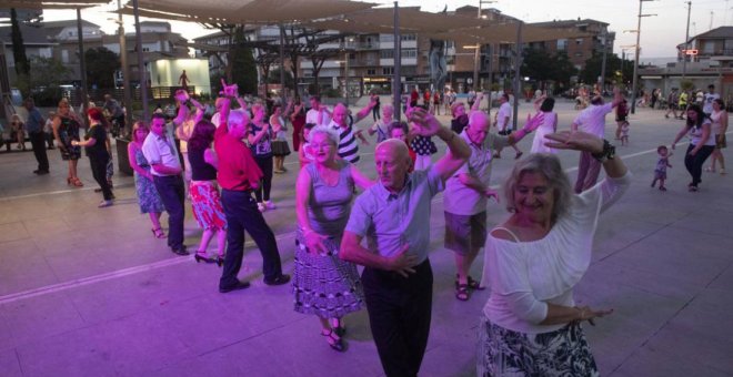 Mayores en verano: el baile puede ser un remedio para los síntomas debilitantes del Parkinson