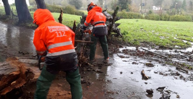 El comité del 112 denuncia la reducción de personal de las guardias mínimas en los parques de emergencias