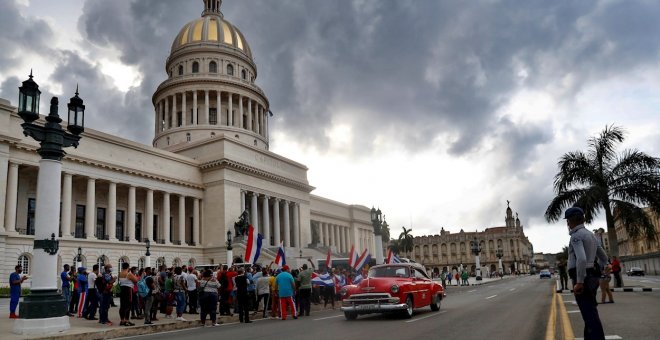 Buscan a los detenidos de las protestas en Cuba en plena confusión y sin Internet