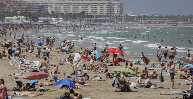 Este lunes persiste el tiempo soleado y con temperaturas altas en toda España