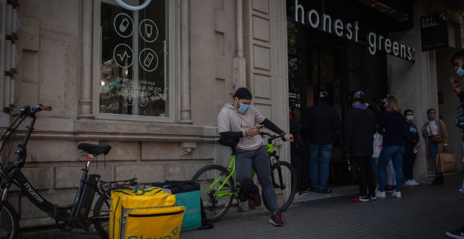 Otras miradas - Atrapados entre dos crisis: jóvenes, precariedad y gestión neoliberal