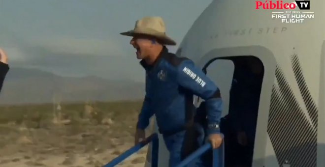 Los 15 minutos de gloria de Jeff Bezos para promocionar el turismo espacial para millonarios