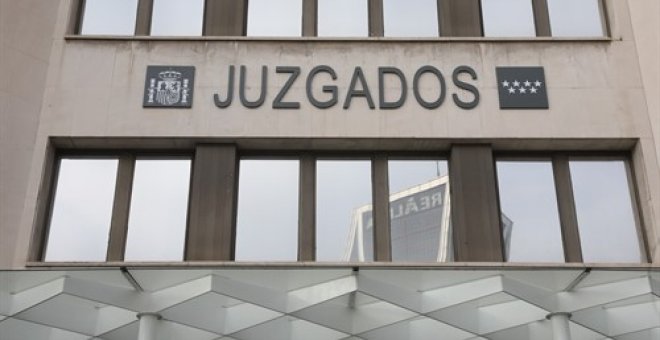 Un juzgado investiga al presidente de la Federación de Tenis de Madrid por autocontratarse con un sueldo de 10.530 euros al mes