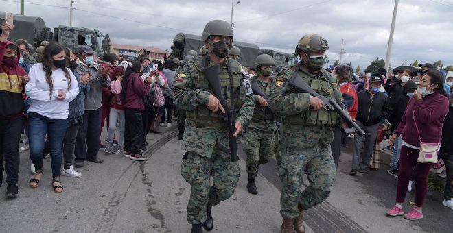 Más de una veintena de muertos en dos prisiones en Ecuador tras varios motines