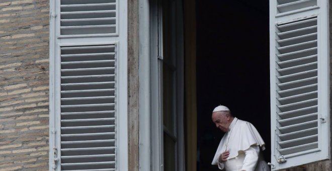 Interceptan un sobre con tres balas dirigido al papa Francisco