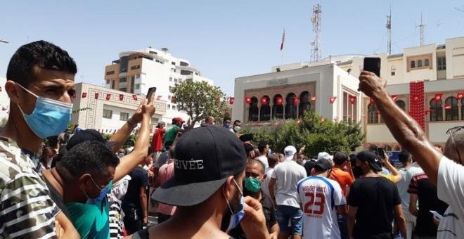 Túnez: la versión blanda de la vía egipcia
