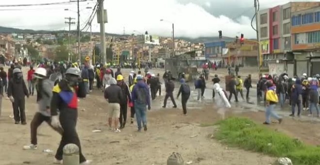 Las protestas en Bogotá desembocan en enfrentamientos con la policía