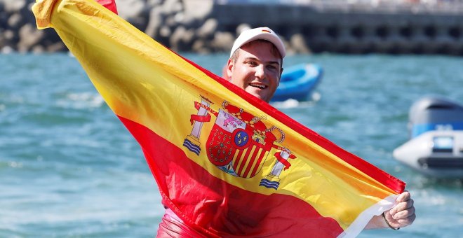 Joan Cardona consigue la medalla de bronce en la clase Finn