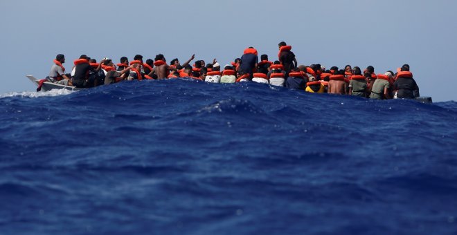 Más de 500 personas migrantes, a la deriva en el Mediterráneo ante la pasividad de la Unión Europea