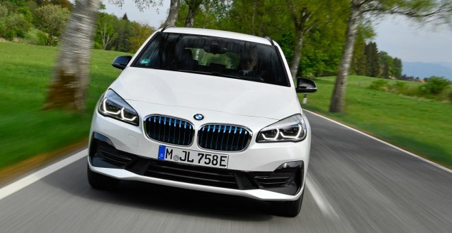 BMW contará con un monovolumen híbrido enchufable de 270 caballos
