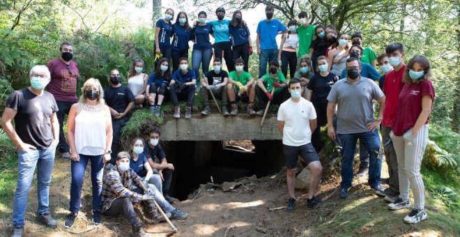 Jóvenes cántabros participarán en un voluntariado para recuperar búnkeres del franquismo