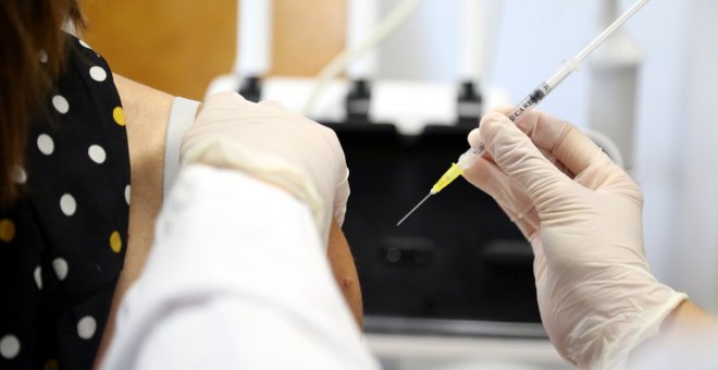 Un error de Salut en la vacunación deja a 34 personas afectadas en Badalona