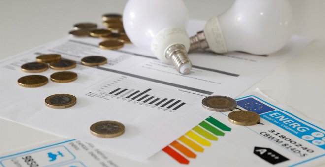 El precio mayorista de la luz bate el récord histórico por quinto día consecutivo