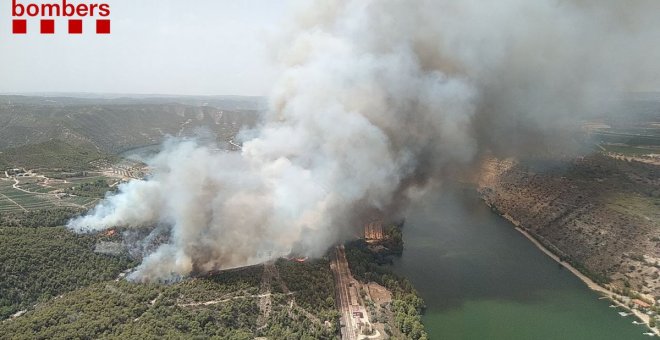 Estabilizado el incendio en Tarragona tras quemar 75 hectáreas