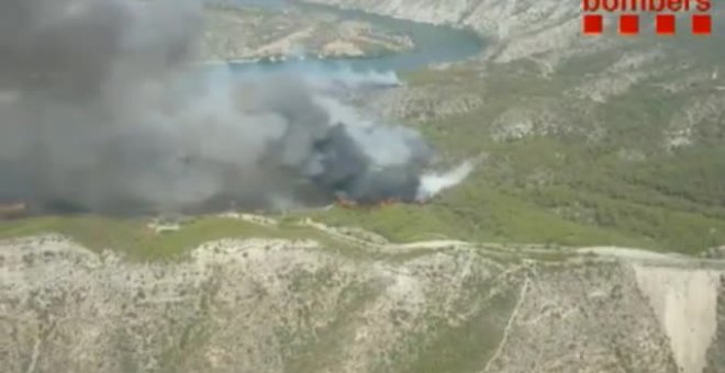 EL INCENDIO EN POBLA HA QUEMADO 75 HECTÁREAS