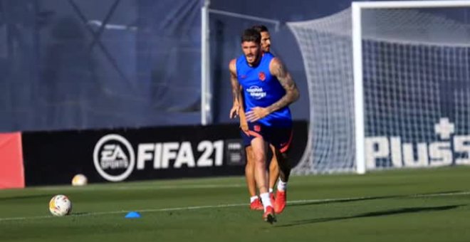 Simeone duda en su once para el debut liguero