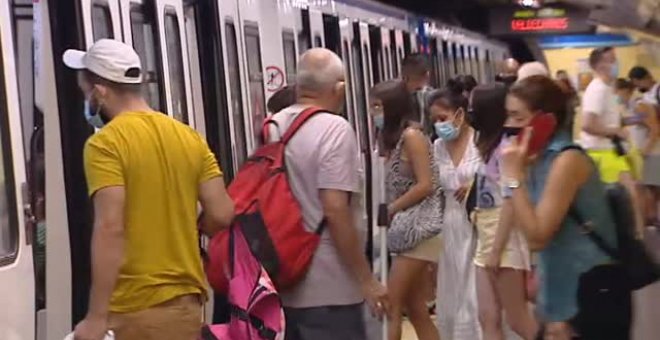 El centro comercial, el metro o el mercado de abastos: lugares frescos en los que refugiarse del calor