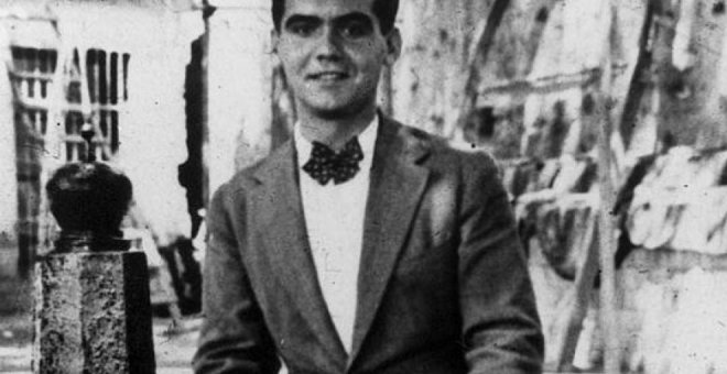 El tuit de Rufián que ilustra una dura realidad en España: "Lorca en una cuneta y Queipo de Llano en una basílica"