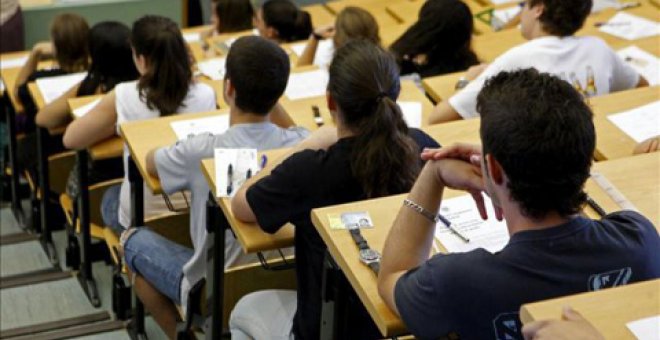 Más de la mitad de los estudiantes madrileños se queda sin plaza en grado superior de FP