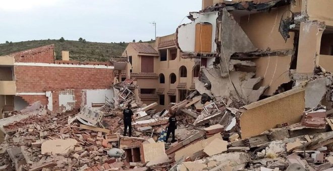 Una de las personas atrapadas en el edificio derrumbado en Peñíscola está consciente y comunicándose