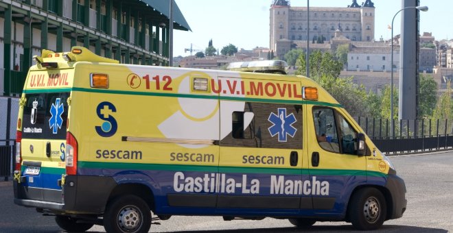 Accidente laboral en Sonseca: trasladado al hospital un hombre tras caer de un tejado