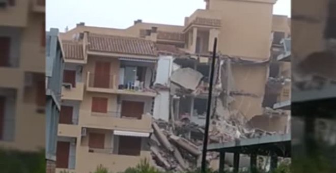 Muchos vecinos de Peñíscola escaparon del derrumbe de sus apartamentos por segundos