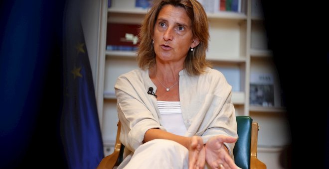 La ministra Ribera defiende abrir un debate sobre la fiscalidad eléctrica