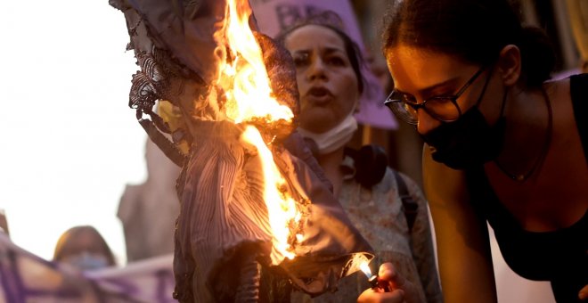 Representantes de cultura catalana firman manifiesto de apoyo a artistas afganas