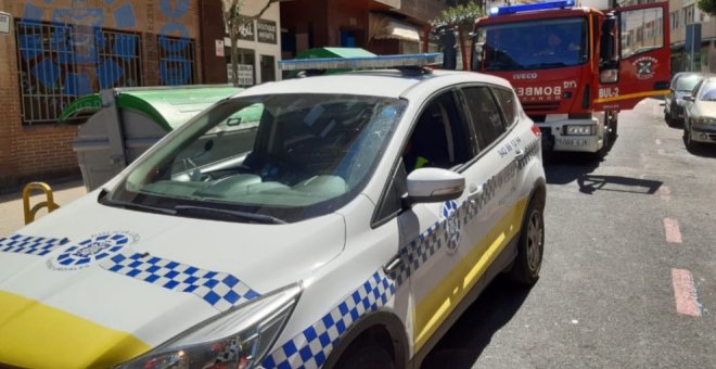 El Ayuntamiento renueva once vehículos municipales y dota de tres más a la Policía