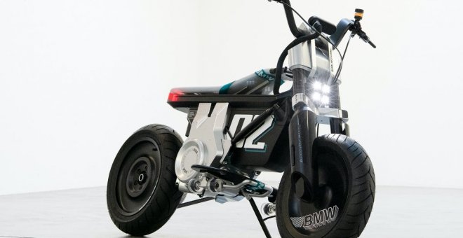 Nueva BMW CE 02: la moto eléctrica urbana de BMW para quienes no quieren un scooter