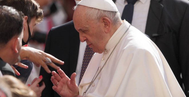 El papa critica la eutanasia y la cultura de Occidente en la que "lo que no sirve, se descarta”