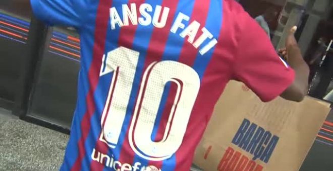 El Barça pone a la venta la camiseta con el 10 de Ansu Fati