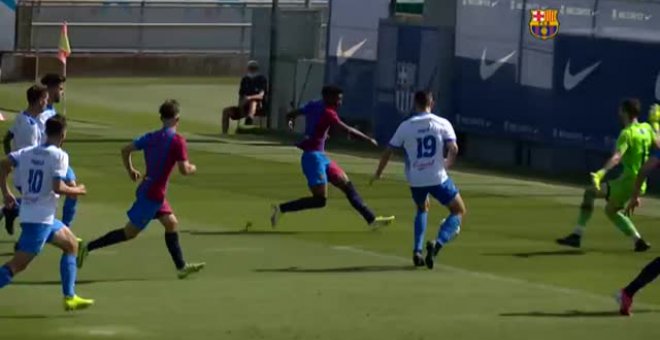 Partidillo de entrenamiento del Barça ante el Prat, equipo de Segunda Federación