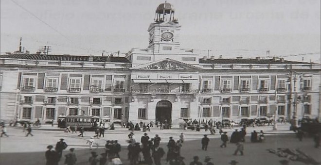 La Puerta del Sol, centro de la villa