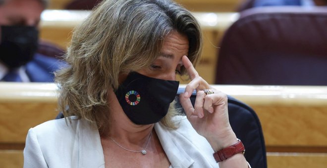 Teresa Ribera pide a las nucleares que no reaccionen "en caliente" a las medidas del Gobierno para bajar la luz