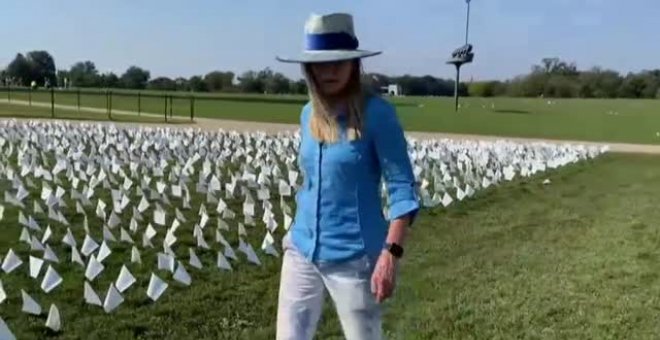 650.000 banderas blancas en homenaje a las víctimas de covid en EE.UU.