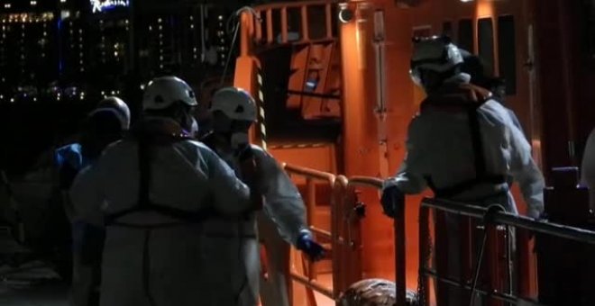 Salvamento Marítimo rescata dos pateras en Canarias
