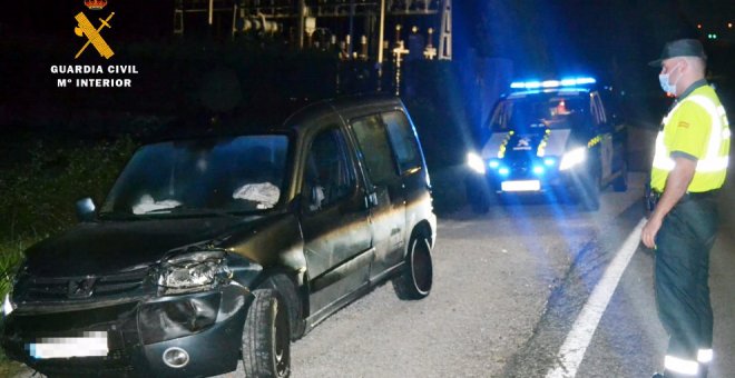 Investigado un conductor ebrio y sin carnet que se dio a la fuga y tuvo un accidente en la A-67